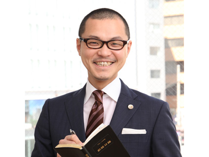 川端 克俊
