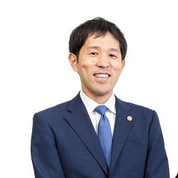 三輪 知雄